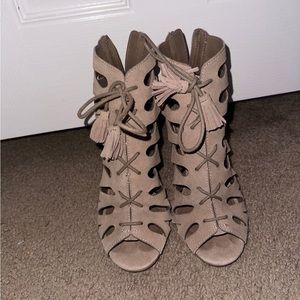 Taupe heels